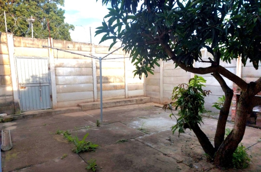 3 Bedroom Property for Sale in Uitenhage Central Eastern Cape